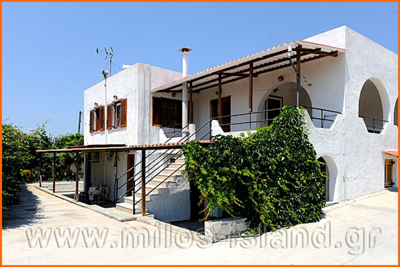 Iremia Rooms Adamantas  Exterior photo