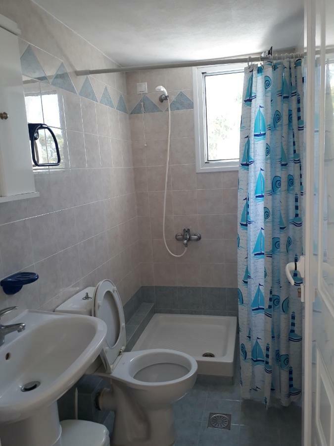Iremia Rooms Adamantas  Exterior photo
